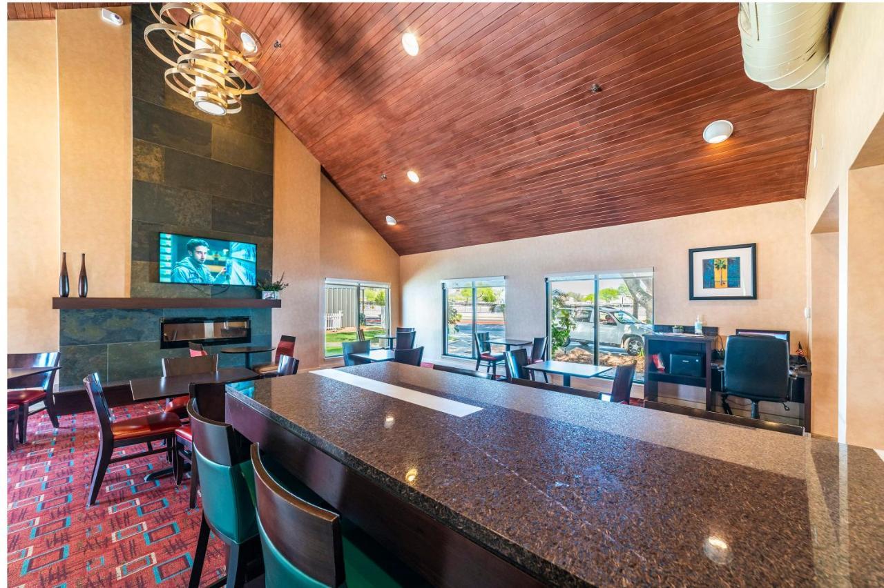 Metro Phx Studio Queen Sleeps 4 Heated Pool Феникс Экстерьер фото