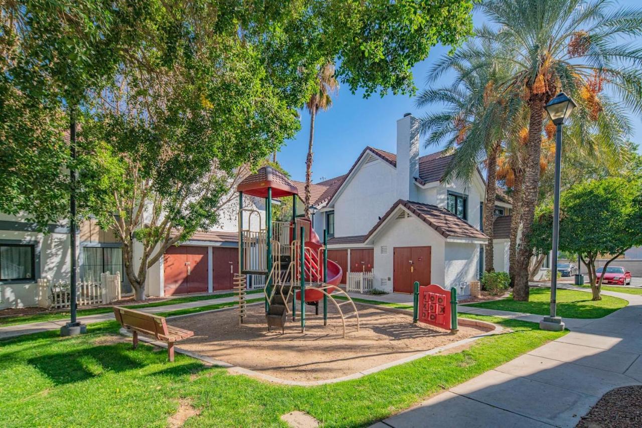 Metro Phx Studio Queen Sleeps 4 Heated Pool Феникс Экстерьер фото