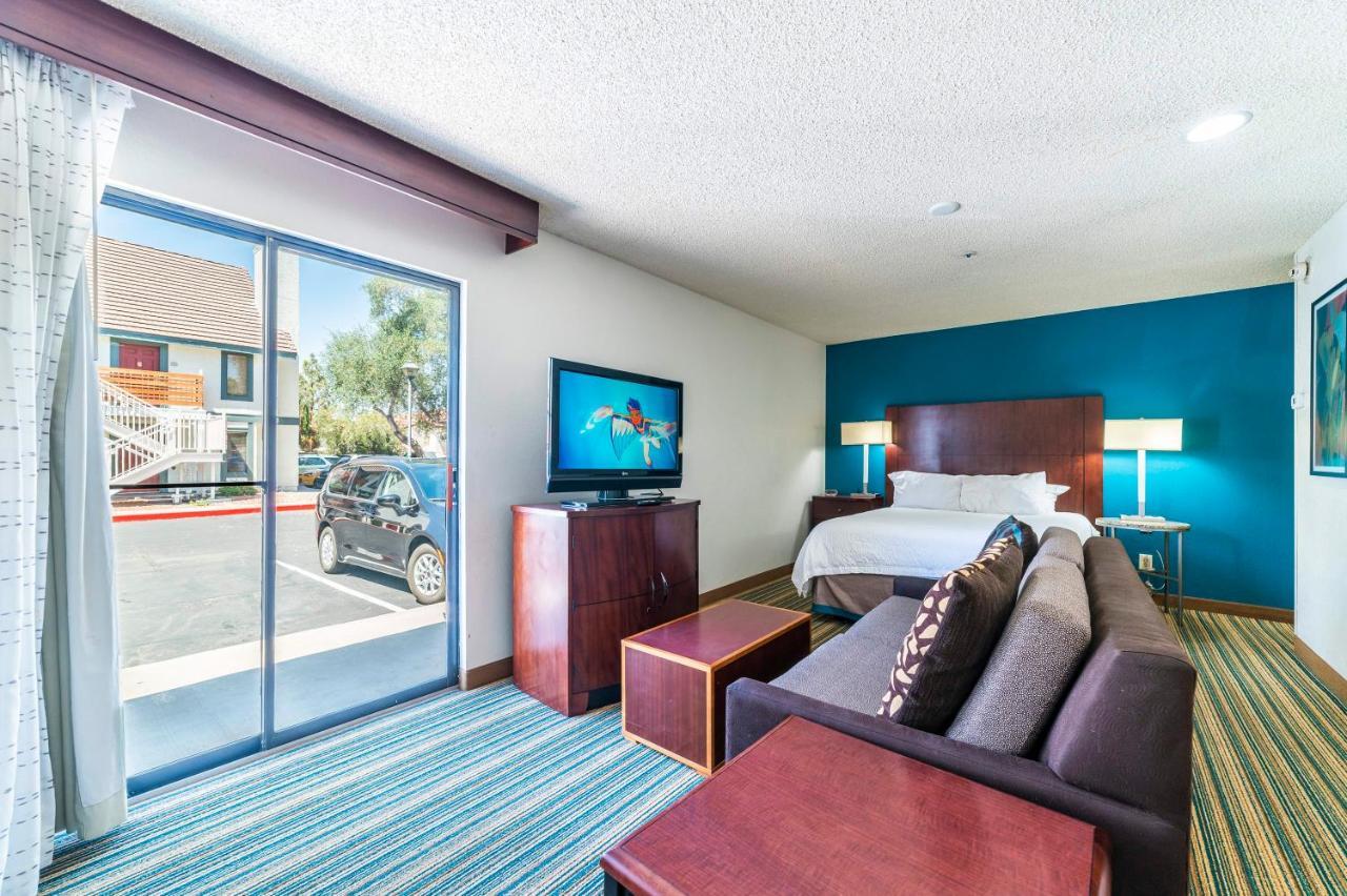Metro Phx Studio Queen Sleeps 4 Heated Pool Феникс Экстерьер фото